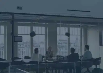 Quelles sont les obligations légales et réglementaires liées à l’achat d’une agence immobilière ?